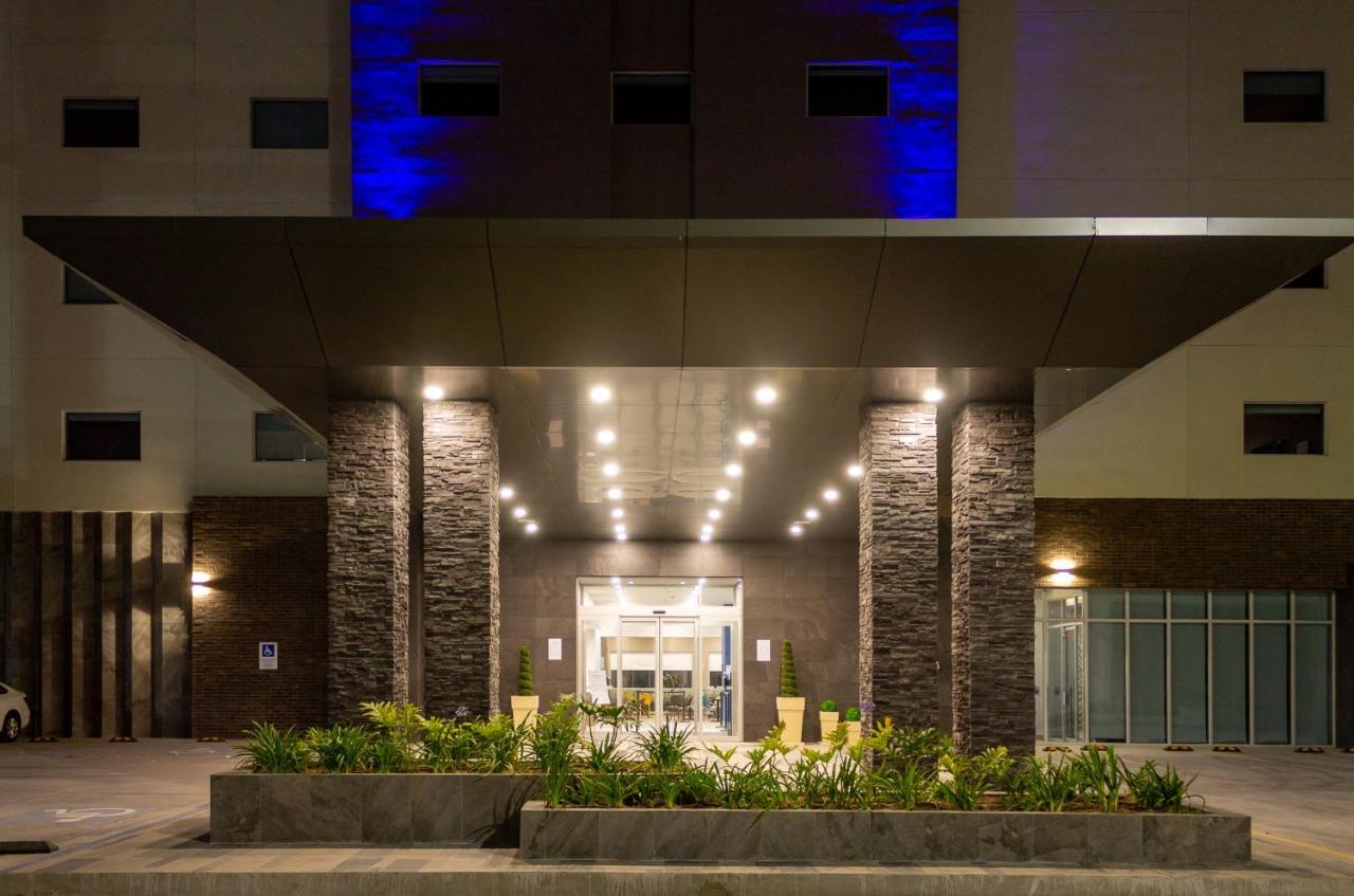 Holiday Inn Express & Suites - Tijuana Otay By Ihg Exterior photo