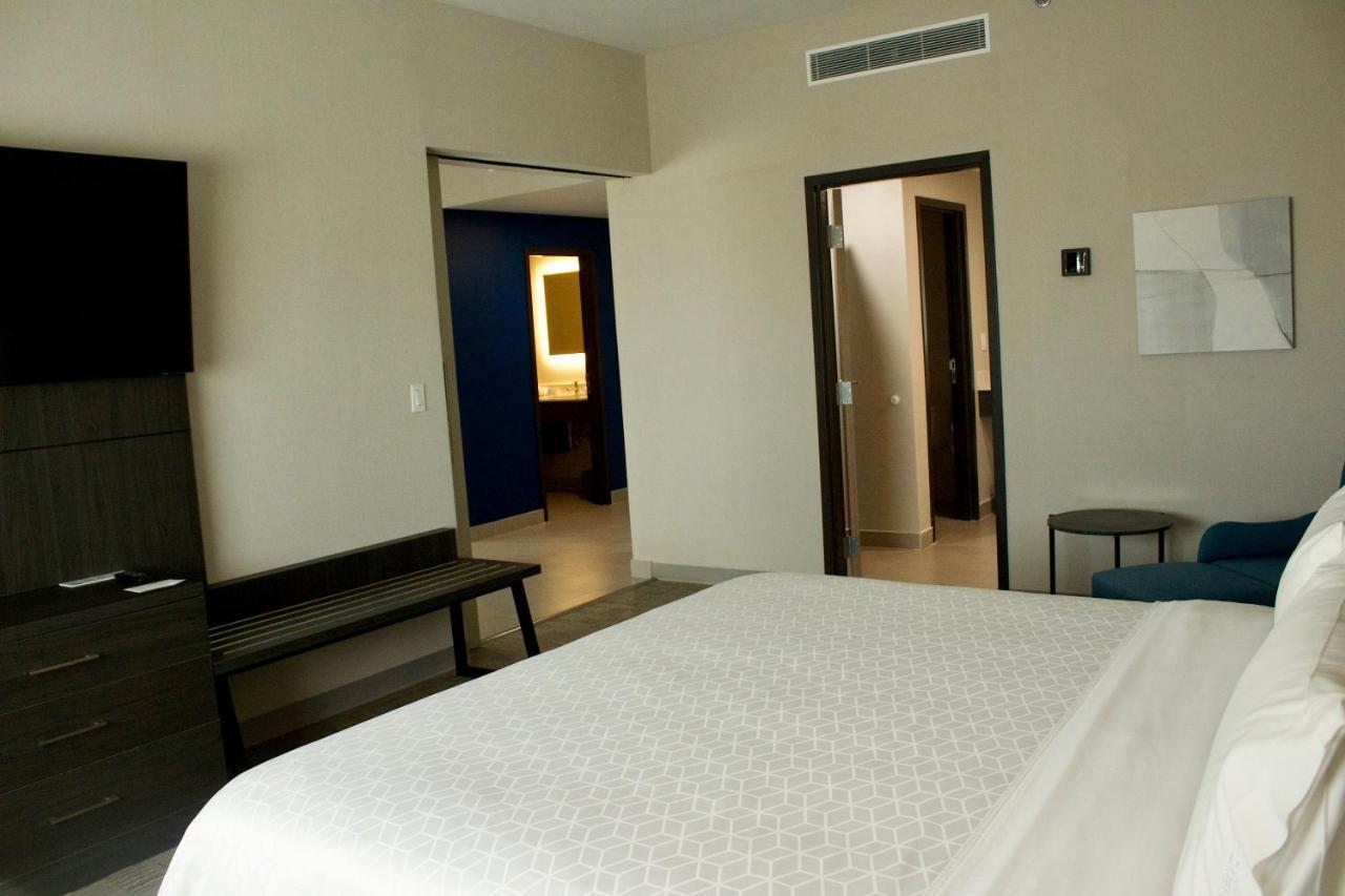 Holiday Inn Express & Suites - Tijuana Otay By Ihg Exterior photo